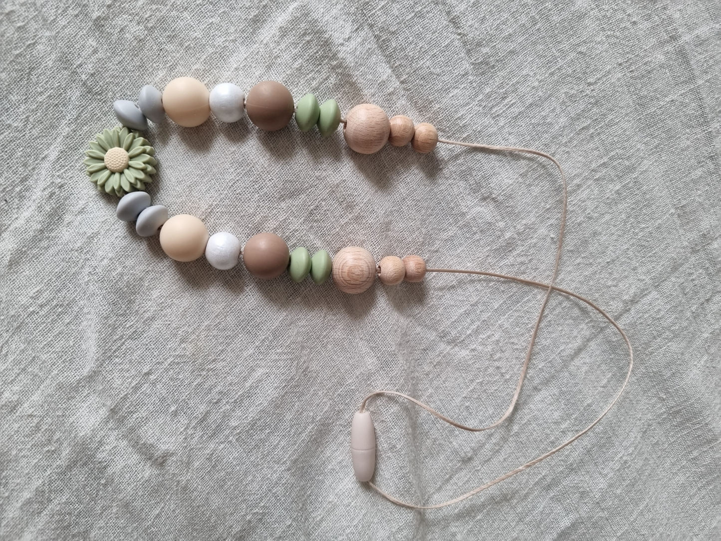 Green Flower Nursing Necklace