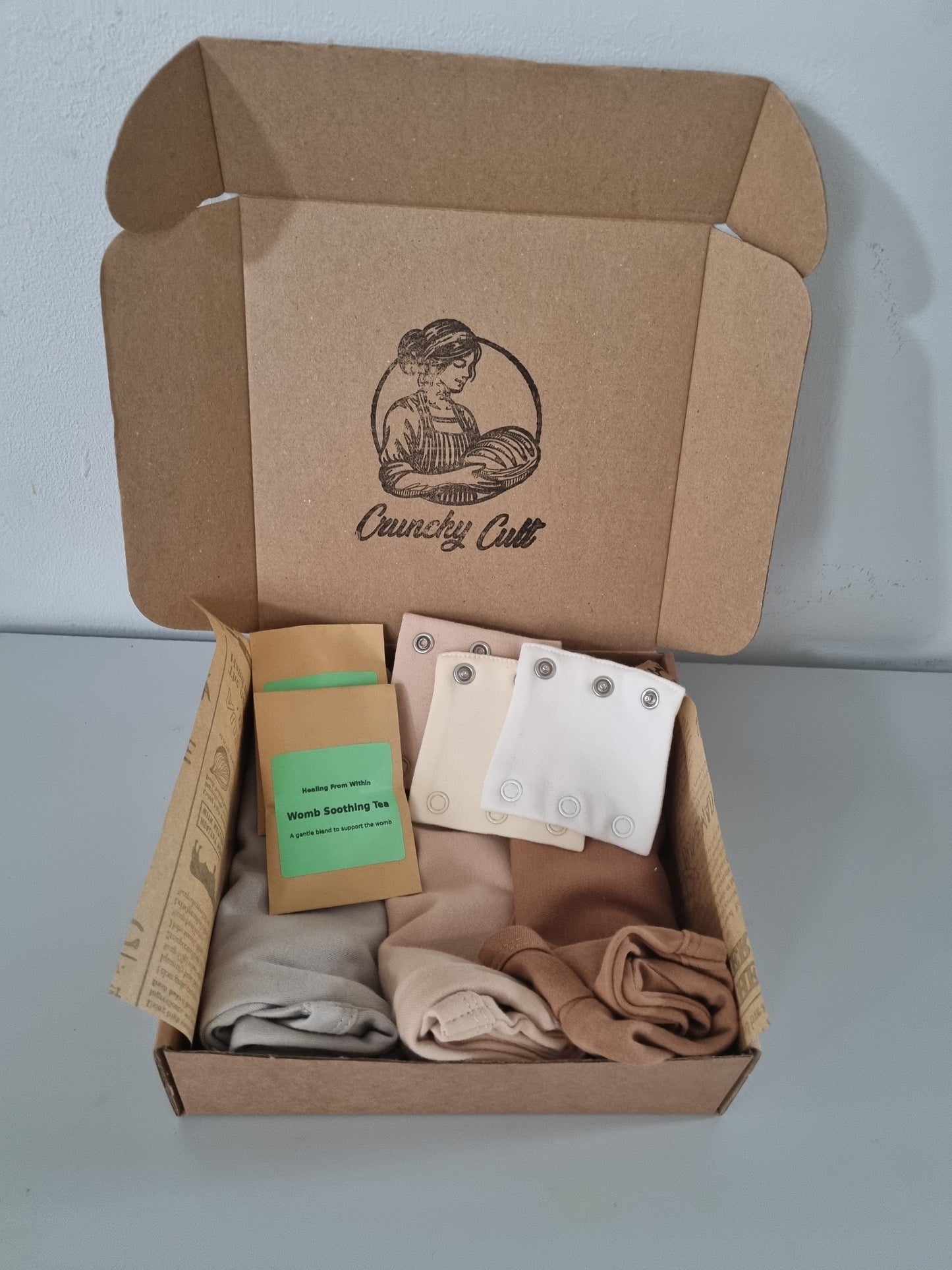 Baby Bodysuit Box (mini)